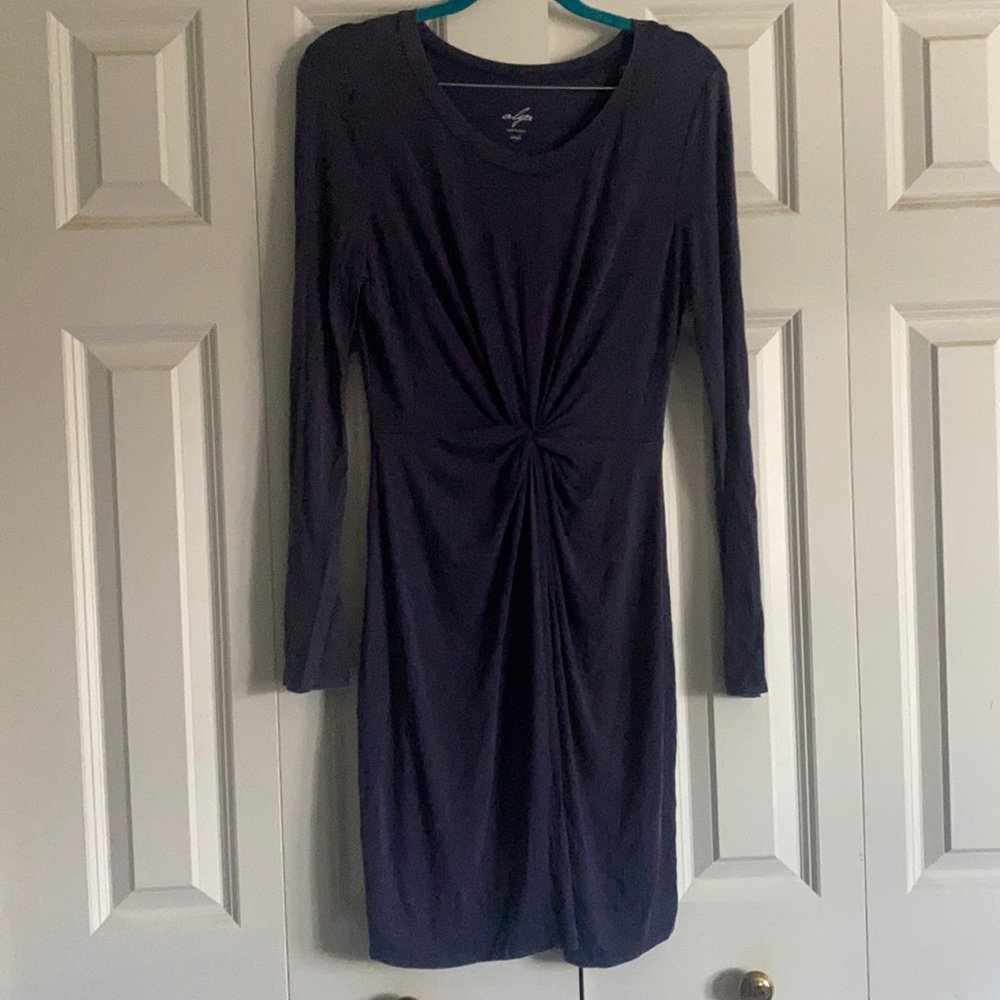 Francesca’s Navy Long Sleeve Knotted Dress Small